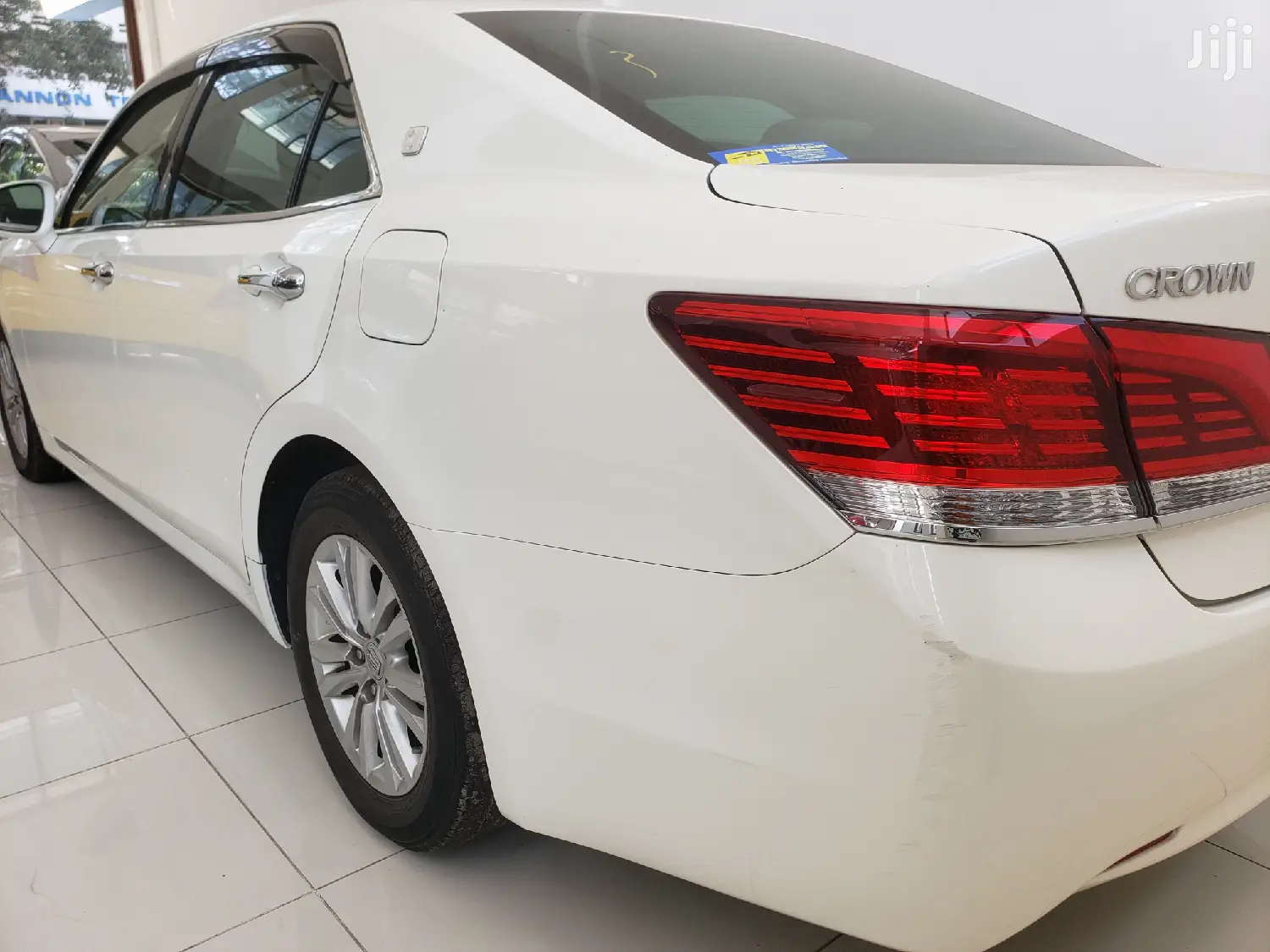Toyota Crown 2015 White