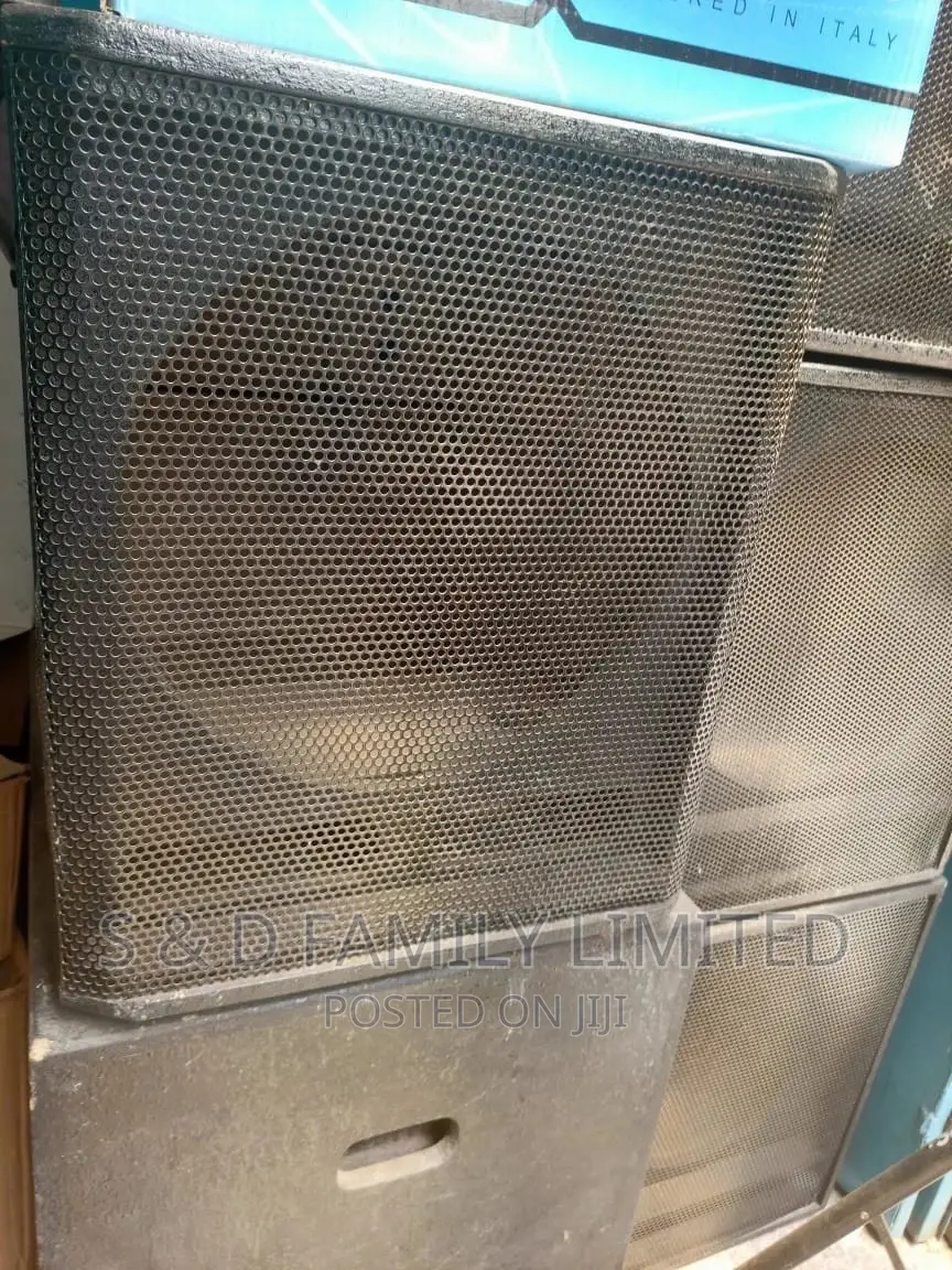 18 Inch Bass Cabinets