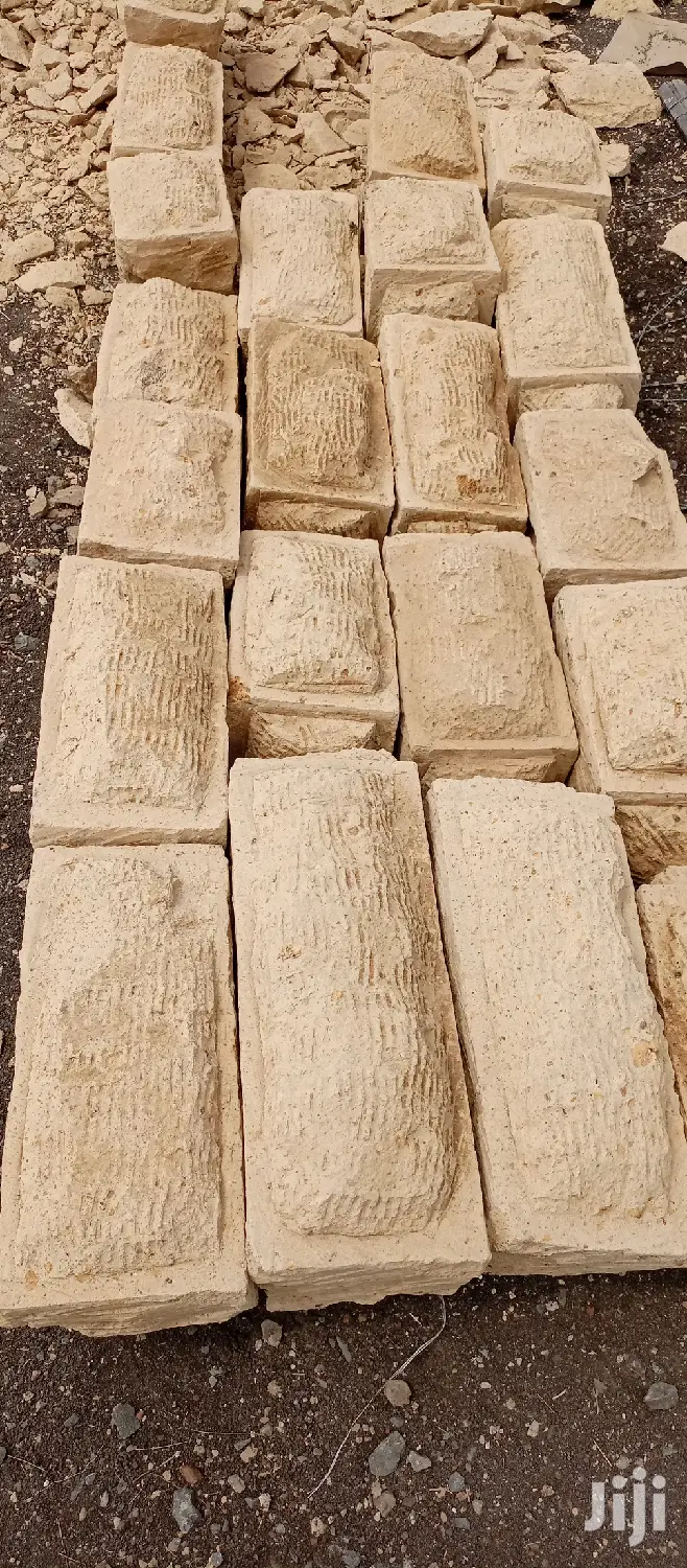 Decorating Stones (To Be Dressed at Your Site)