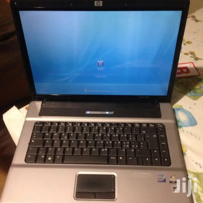Laptop HP Compaq 6720s 2GB Intel Core 2 Duo HDD 250GB