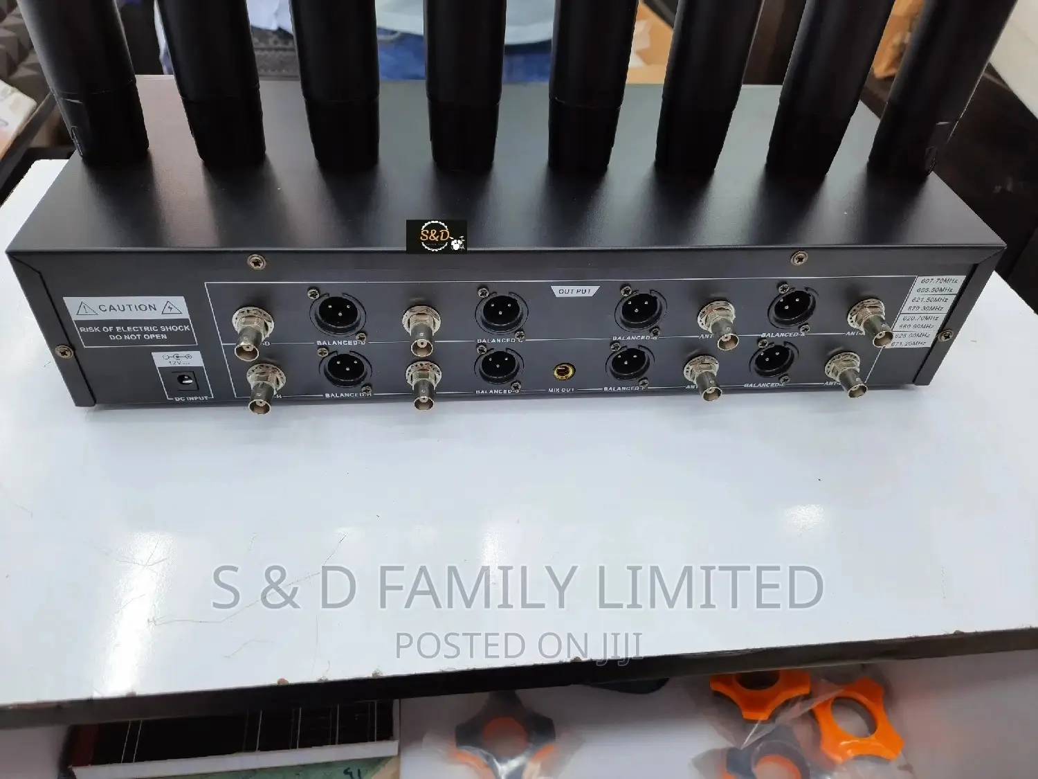 Sound Master 8 in 1 Wireless Microphone
