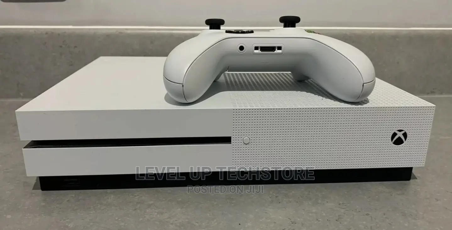 Pre-owned Xbox One S 1TB Console - Excellent Condition