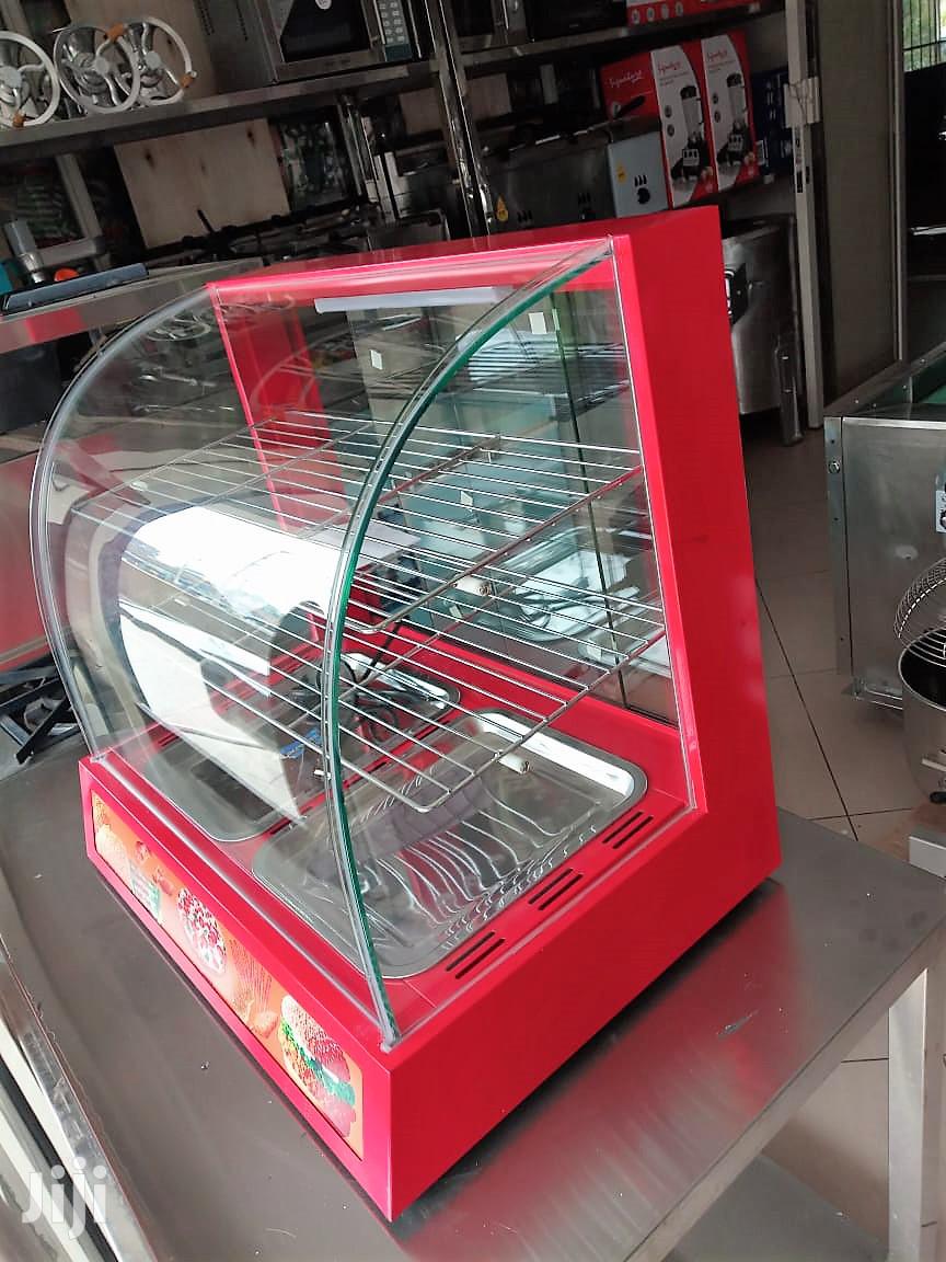 Chip's Display Warmer With Curved Glass & Racks
