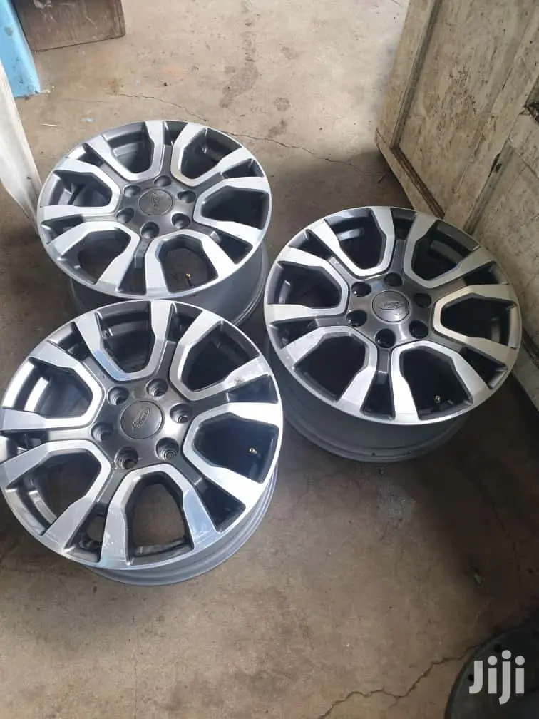 Original Rims for Ford Pick Up Double Cab Size 18 Inch.
