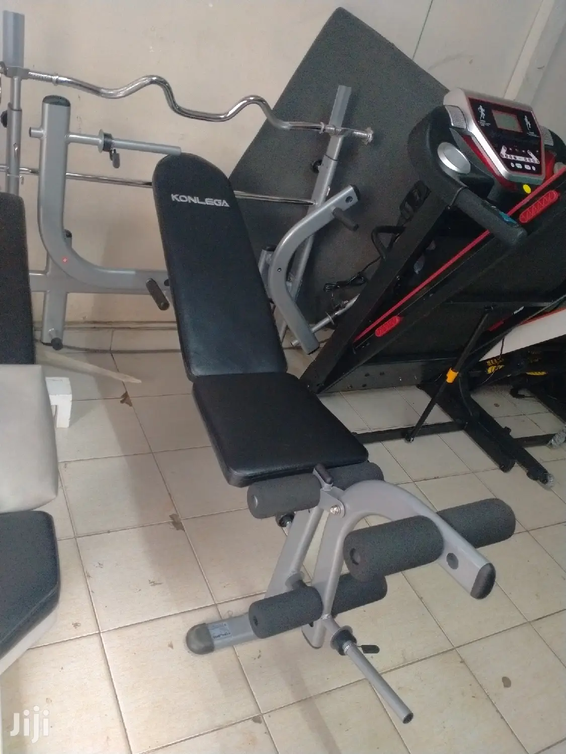 Weight Bench