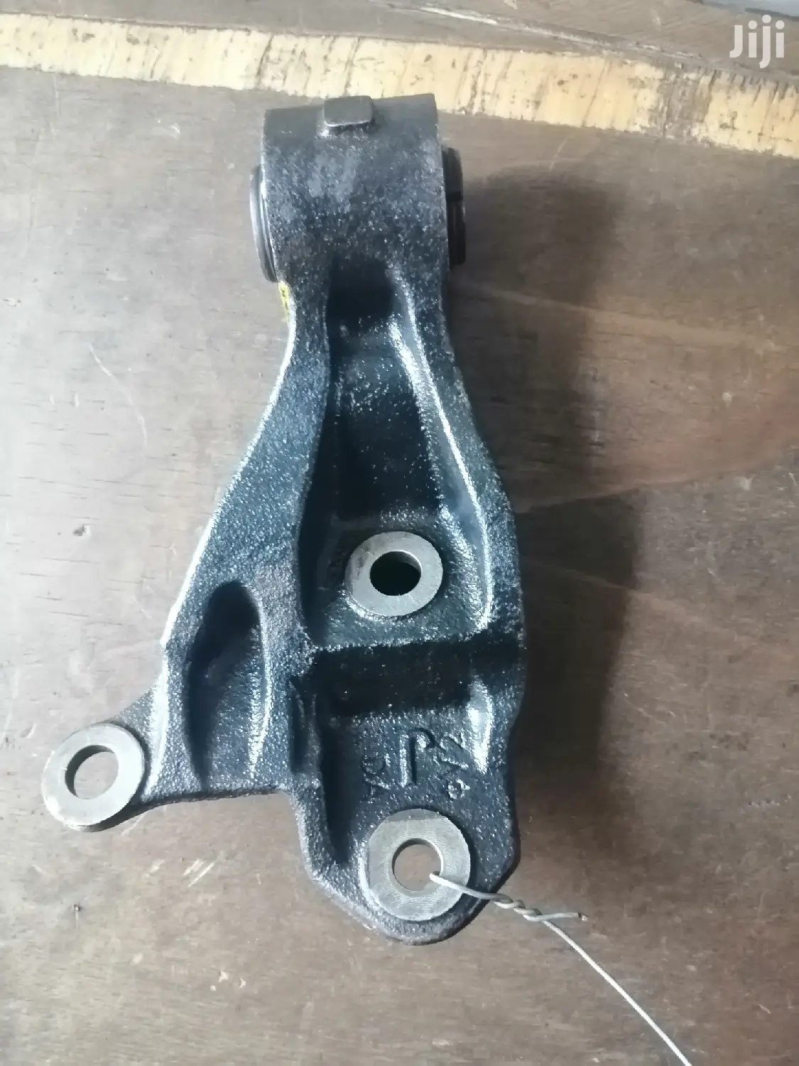 Toyota Belta Gearbox Clamp (4wd).