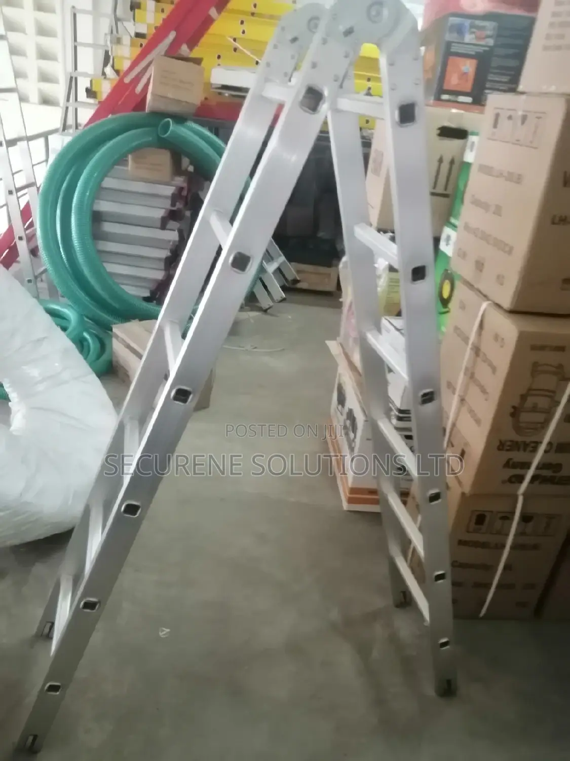 2 Hinges Multipurpose Ladder 6 by 2