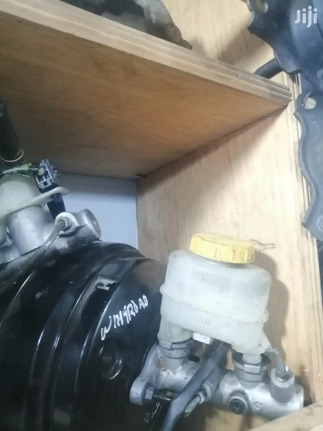 Nissan Wingroad Brake Booster Master Cylinder.