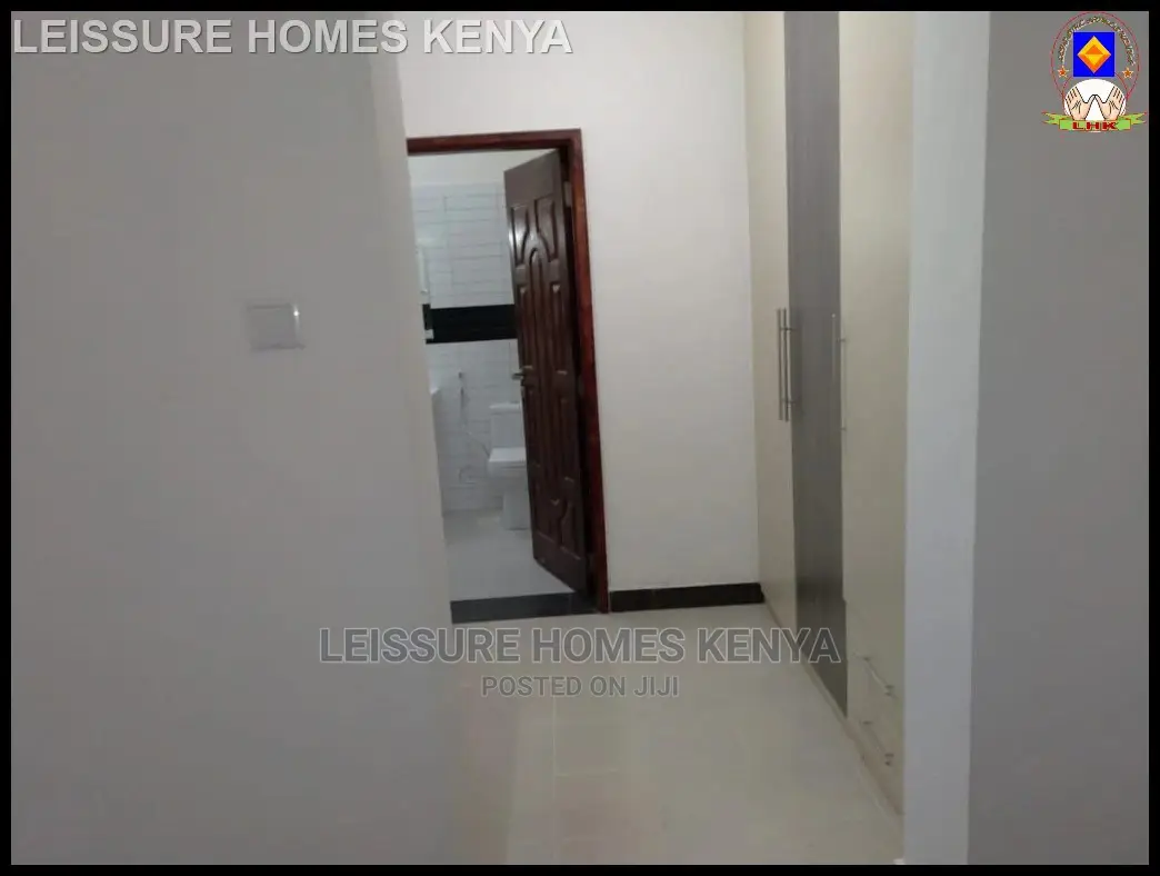 2bdrm Apartment in Lavington for sale