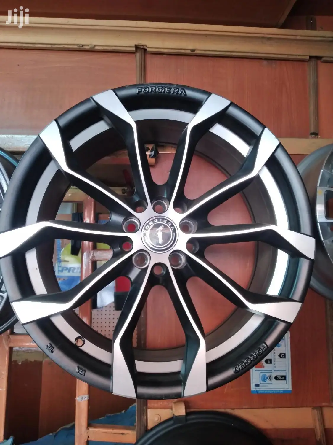 Smart Alloy Rims Set Size 18 Inch for Subaru