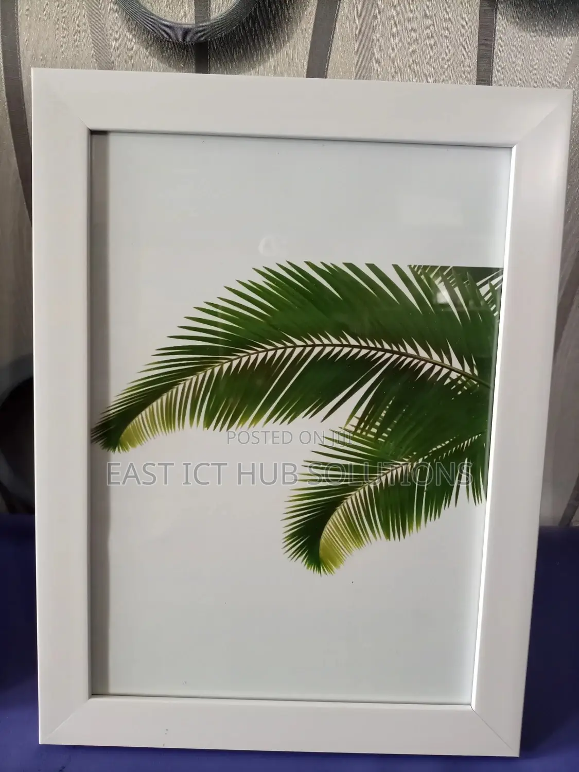 Fine Touch Top Class White Wall Frames