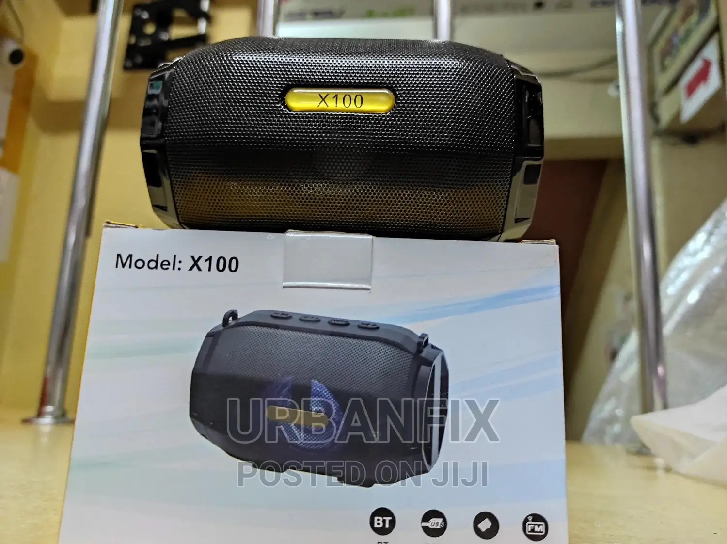 Bluetooth Speaker With USB Port, Memory Slot and FM
