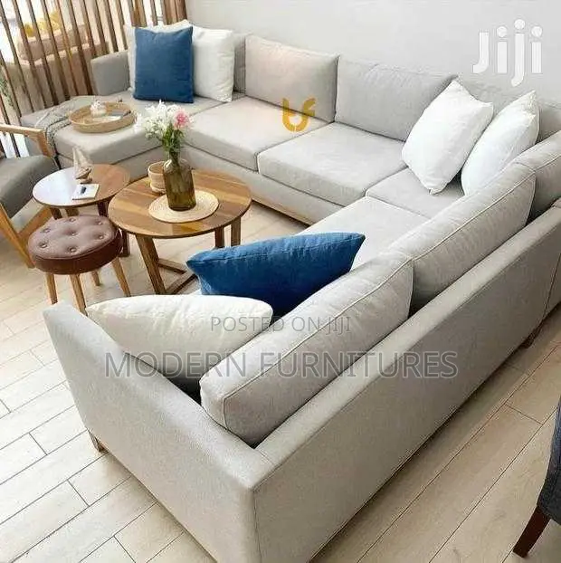 U-Shaped 8 Seater