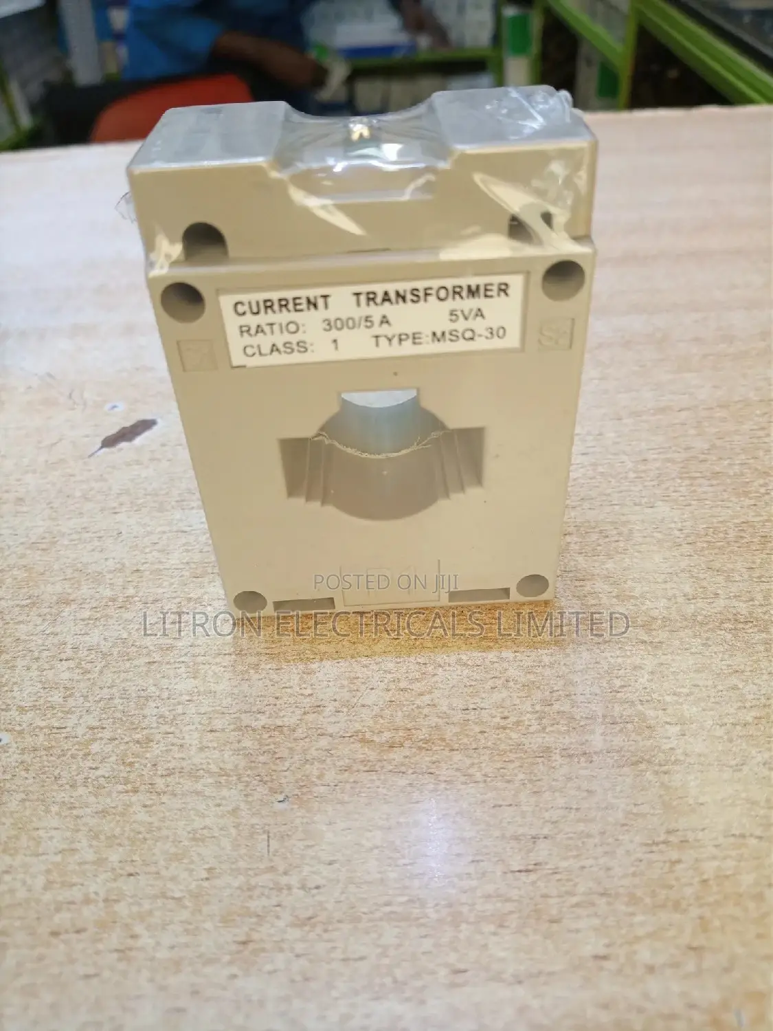 300/5a Current Transformer