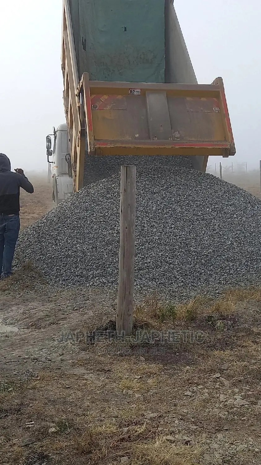 Ballast/Sand/Stones/Hardcore/McHongo