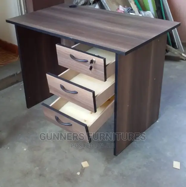 Office Desk 1m.