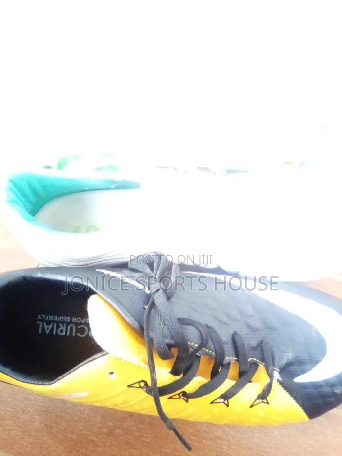 Classic Sports Shoes