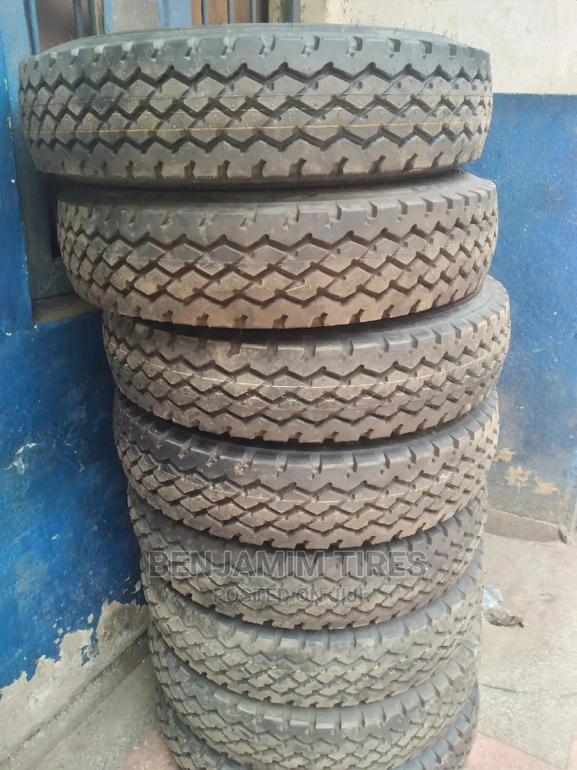 Dunlop Tires Sizes 7.50 R16.