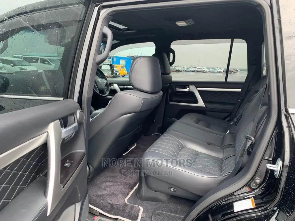 Toyota Land Cruiser 2019 Black