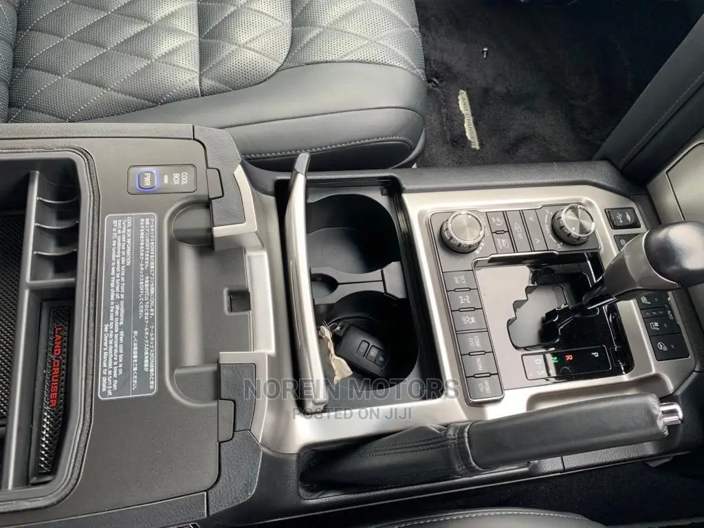Toyota Land Cruiser 2019 Black