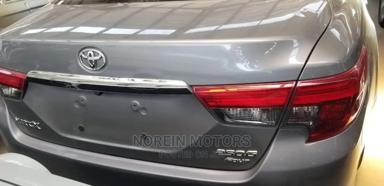 Toyota Mark X 2015 Gray