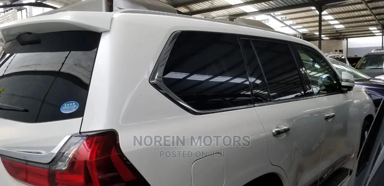 Toyota Land Cruiser Prado 2017 Pearl