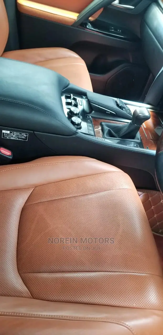 Toyota Land Cruiser Prado 2017 Pearl