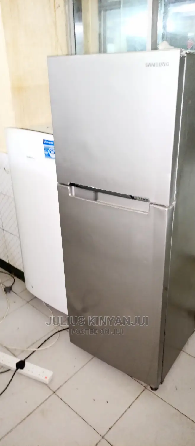 Samsung Fridge 300L