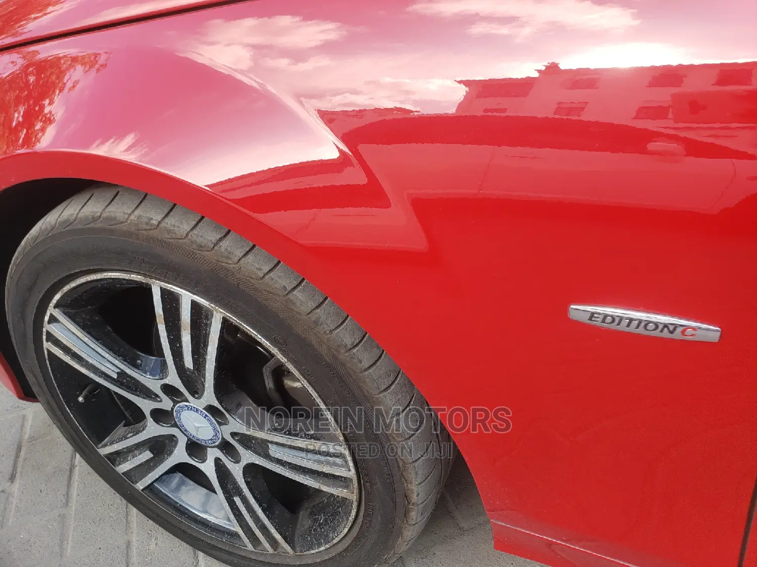 Mercedes-Benz C180 2014 Red