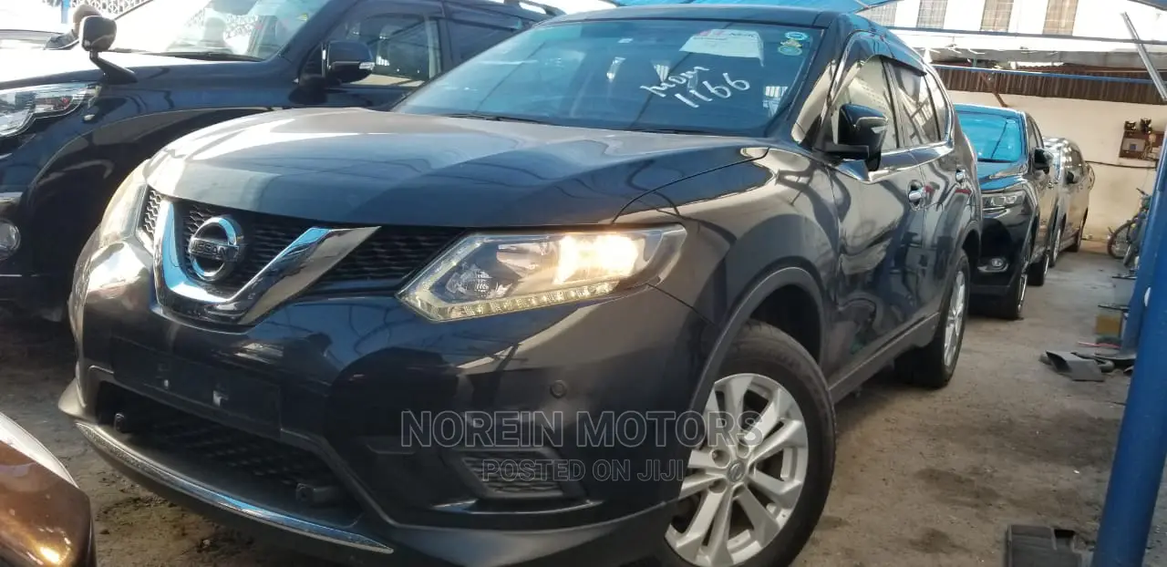 Nissan X-Trail 2014 Gray