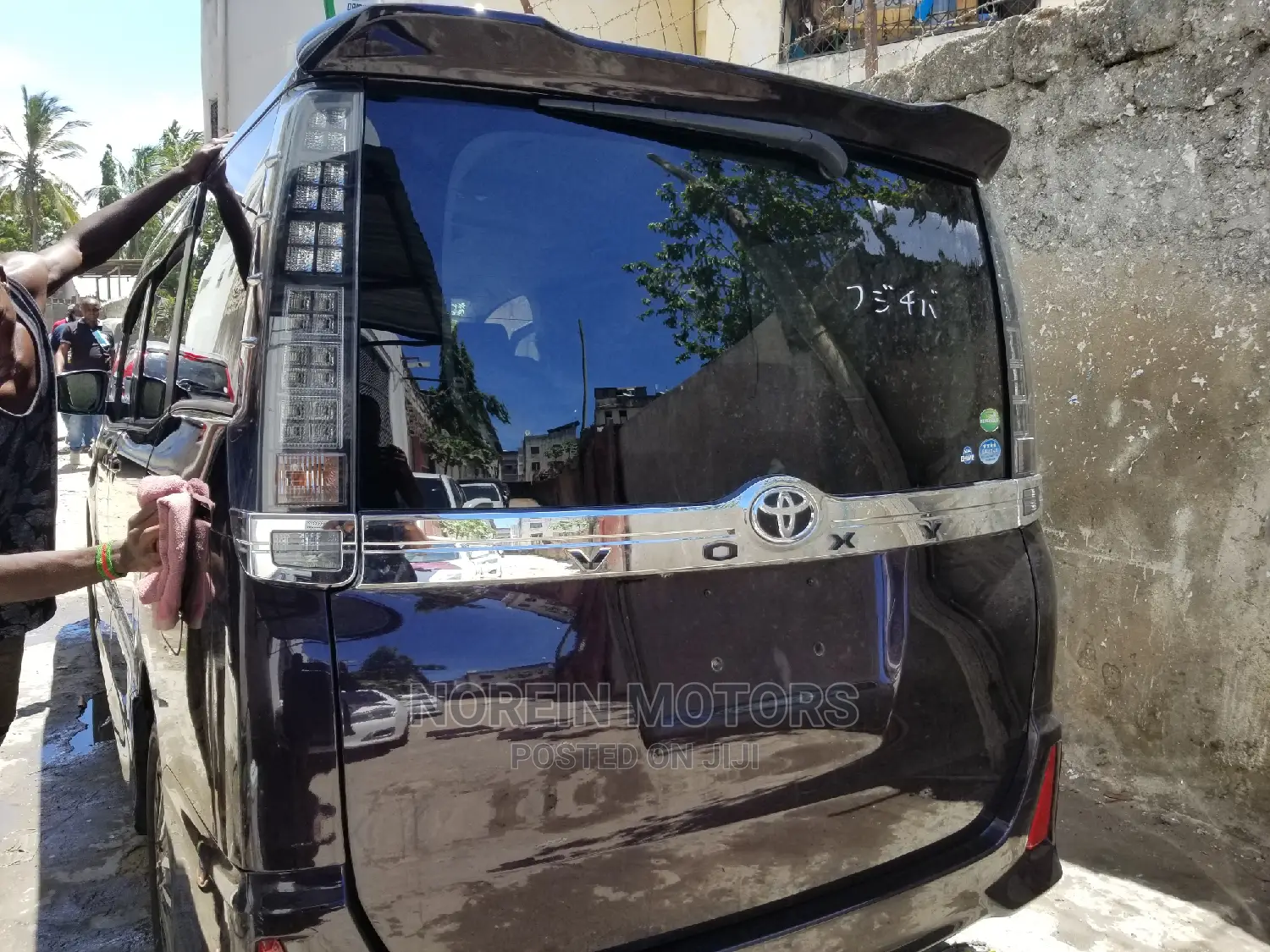 Toyota Voxy 2015 Purple