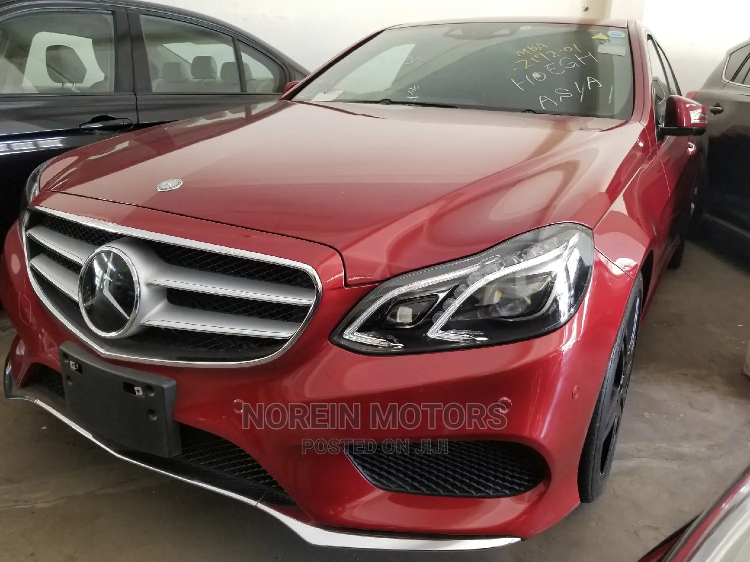 Mercedes-Benz E250 2014 Red