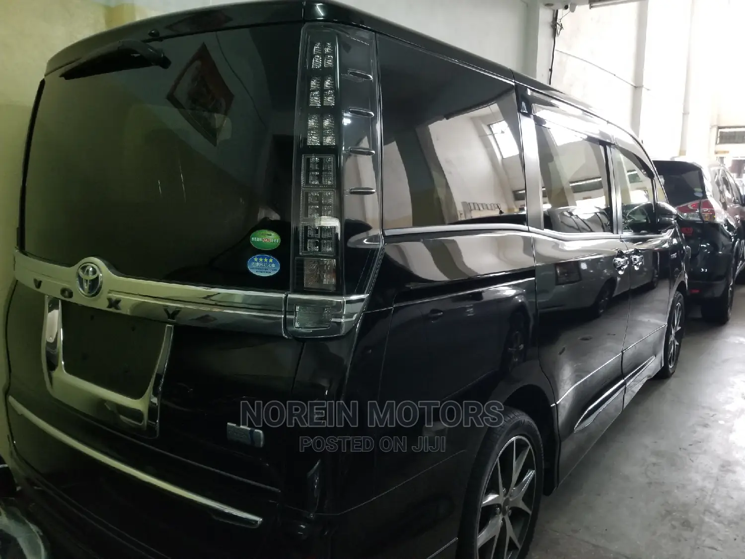 Toyota Voxy 2015 Black