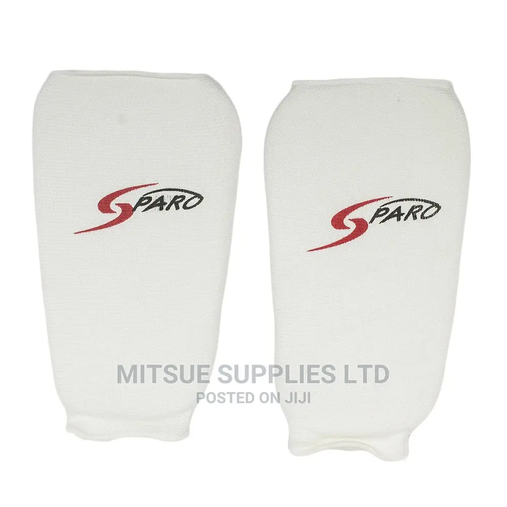 A Pair of Elastic Karate Shin Guards