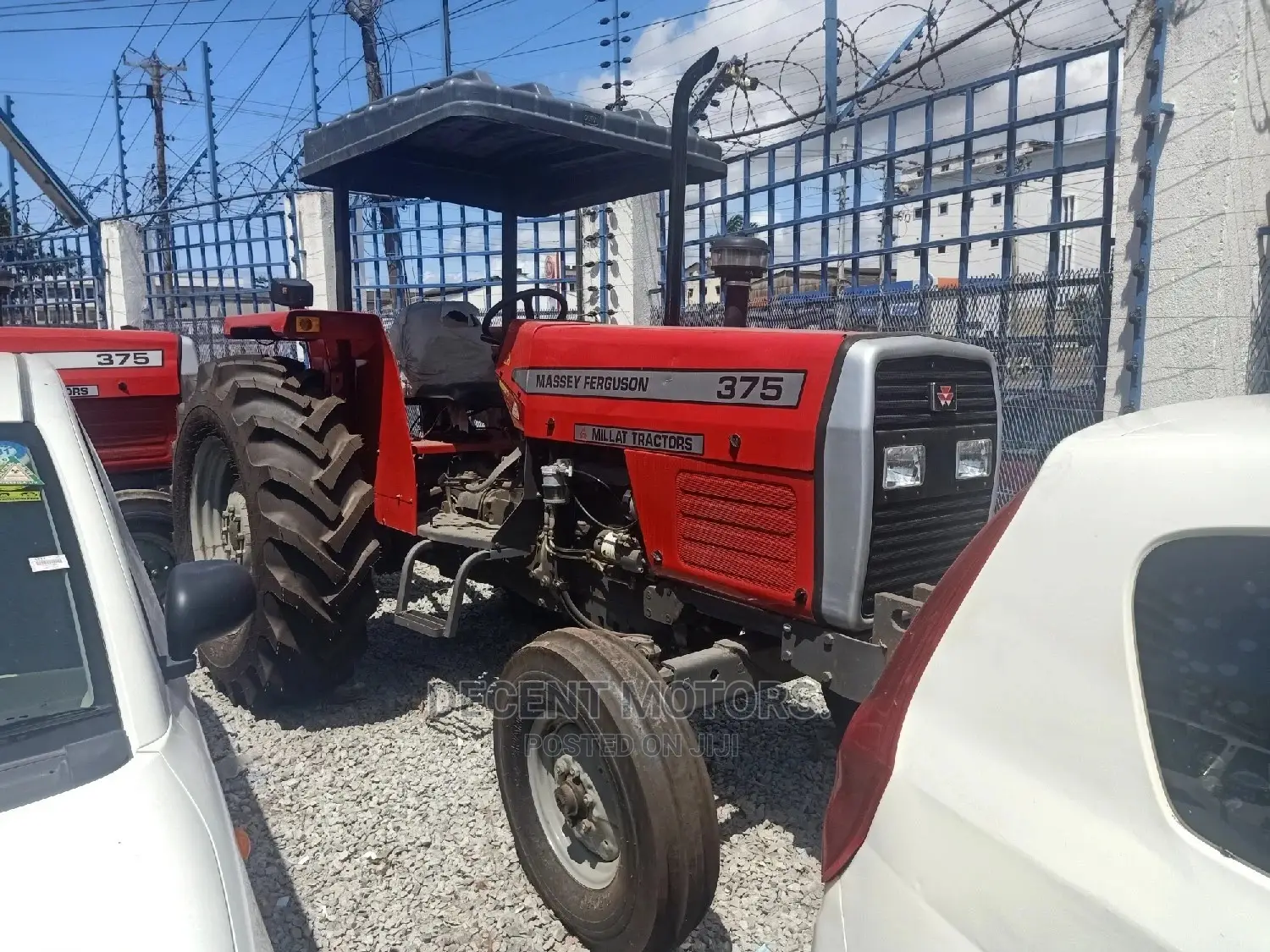 Massey Furguson 375