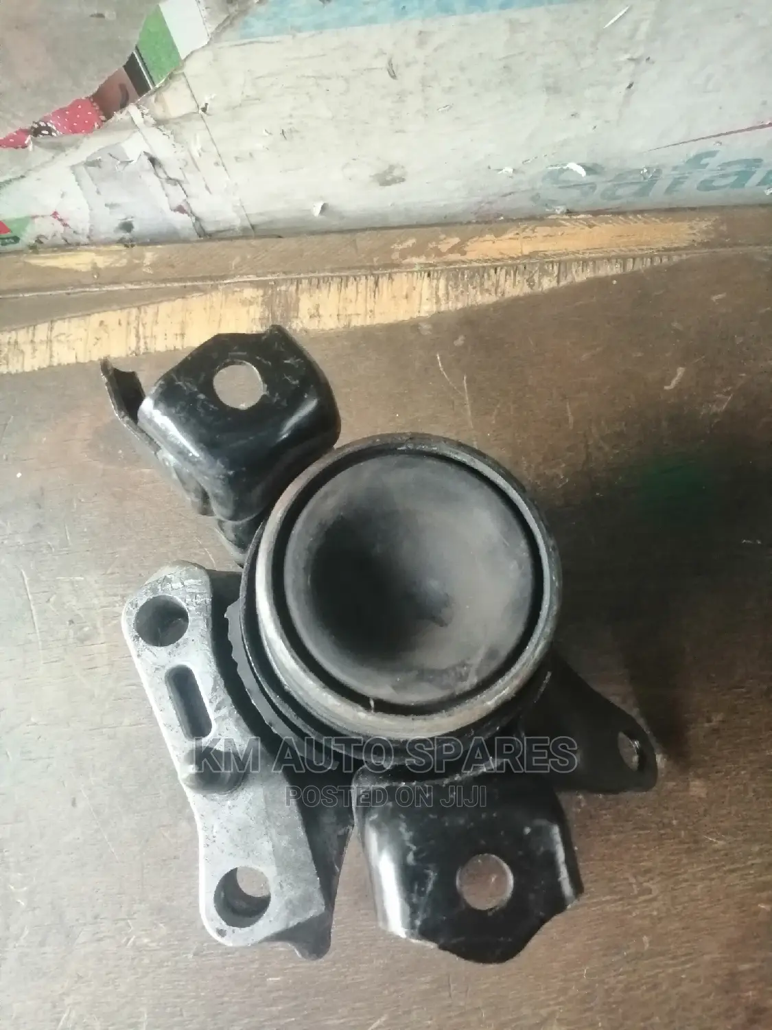 Toyota Ipsum Engine Mount.