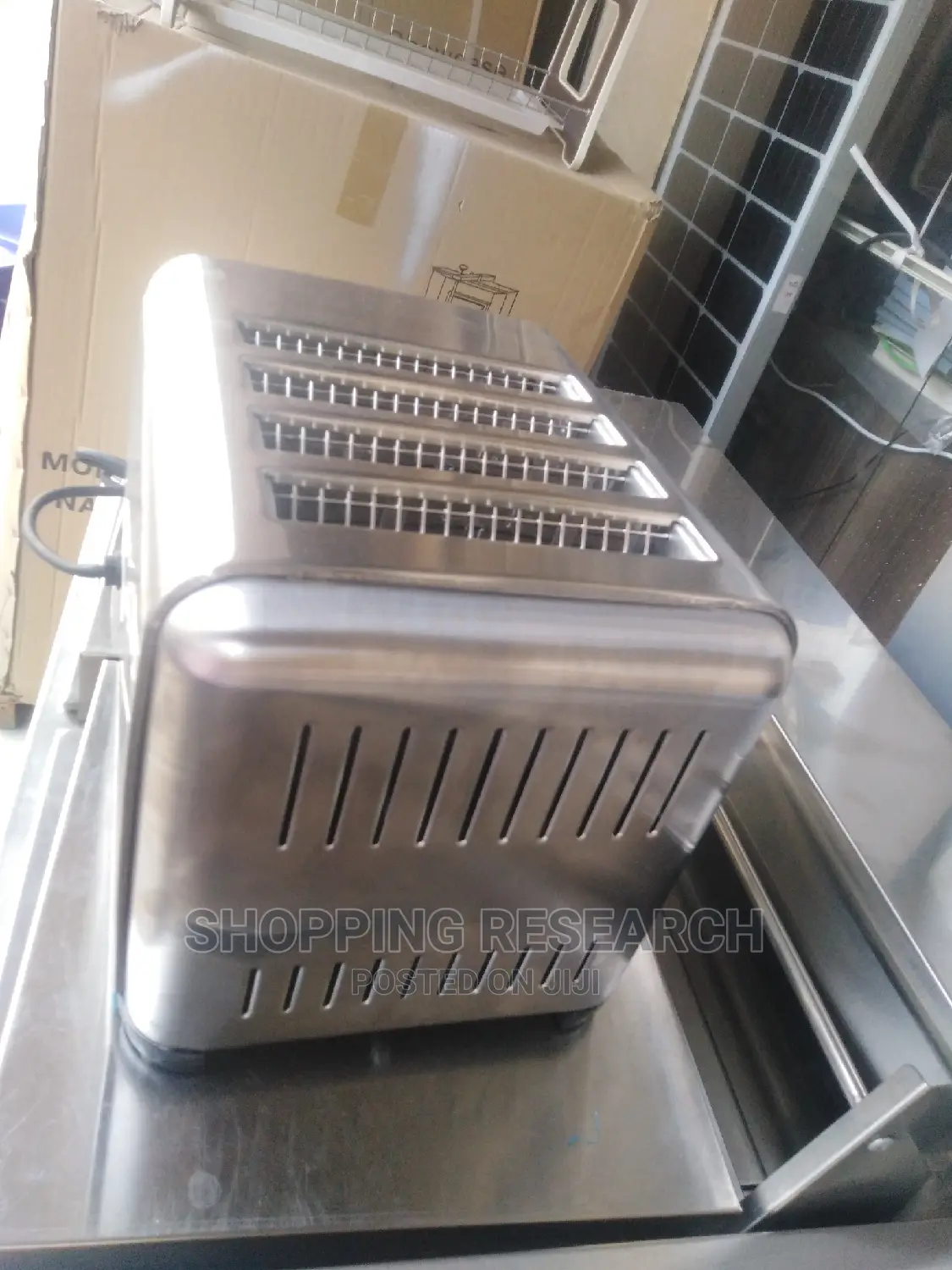 Stainless Steel Bread Toaster 4-Slice