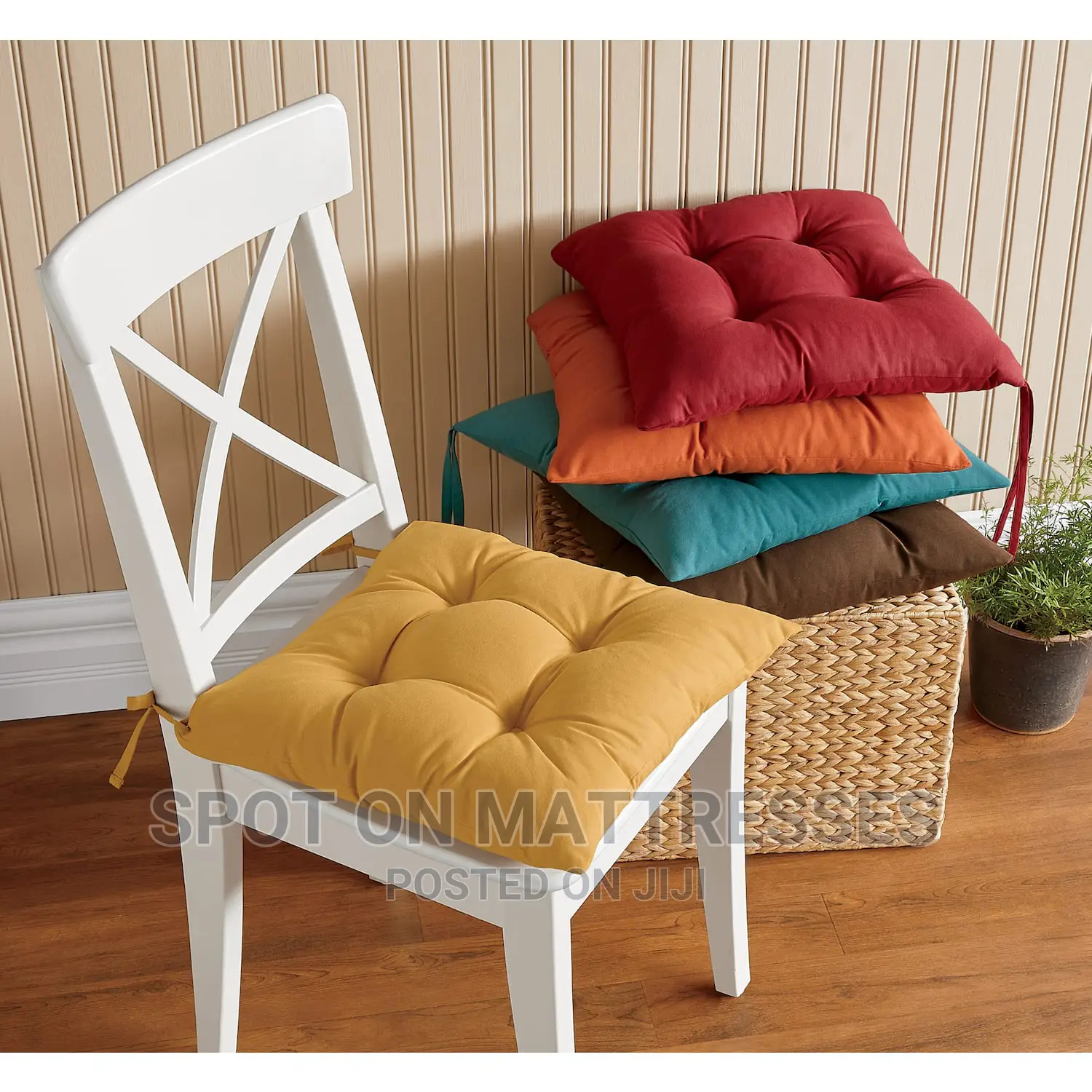 Seat Comforters/Chair Pads.