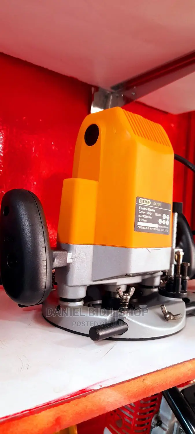 Dera Electric Router 1200w DK306B