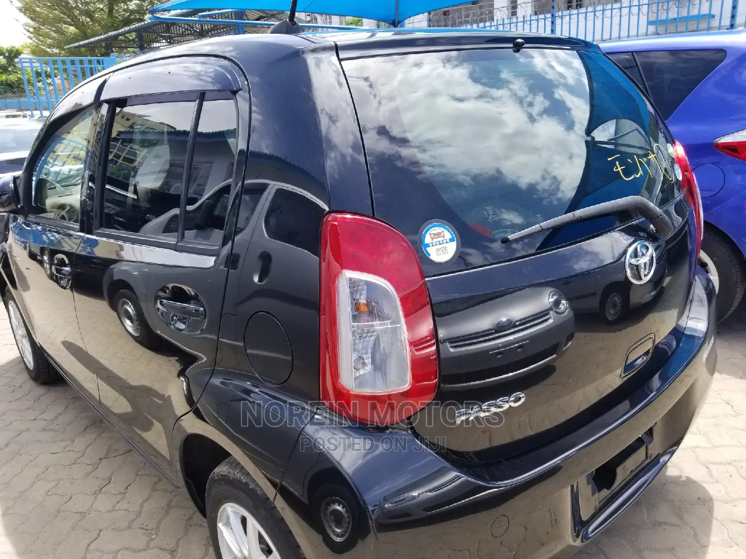 Toyota Passo 2015 Black