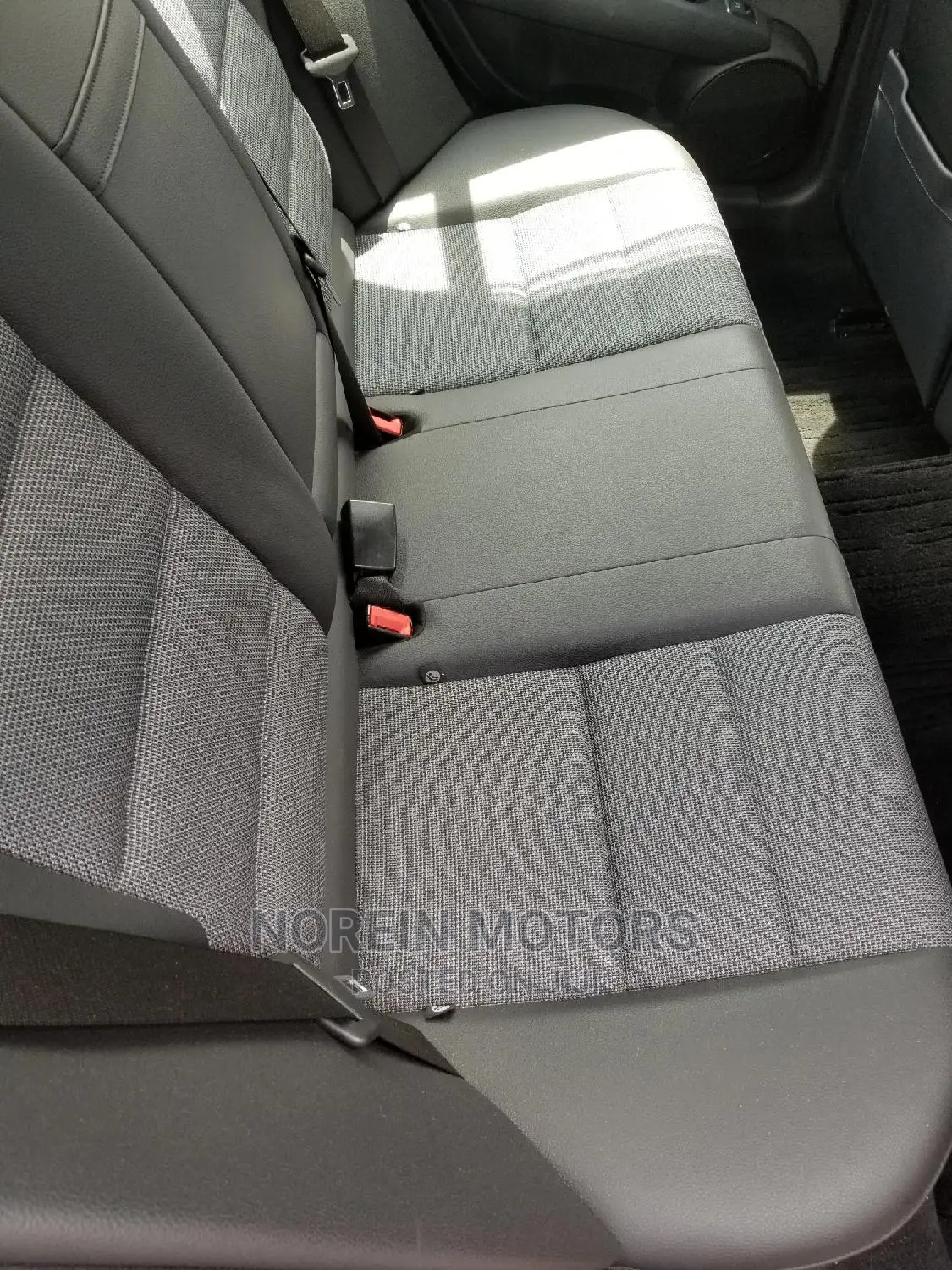 Toyota RAV4 2016 Gray