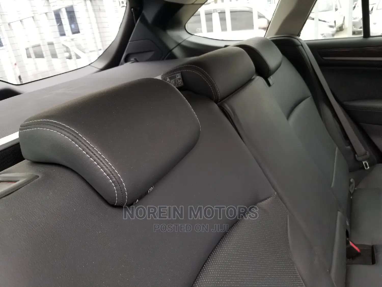 Subaru Outback 2015 Gold