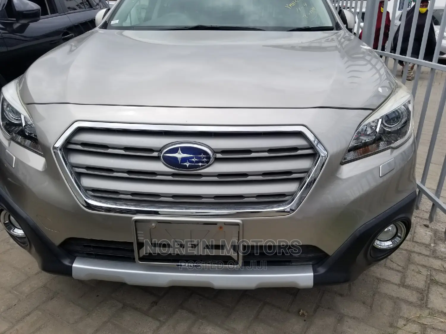 Subaru Outback 2015 Gold