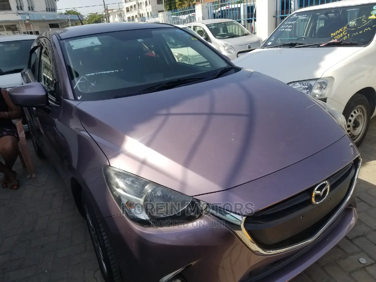 Mazda Demio 2015 Pink