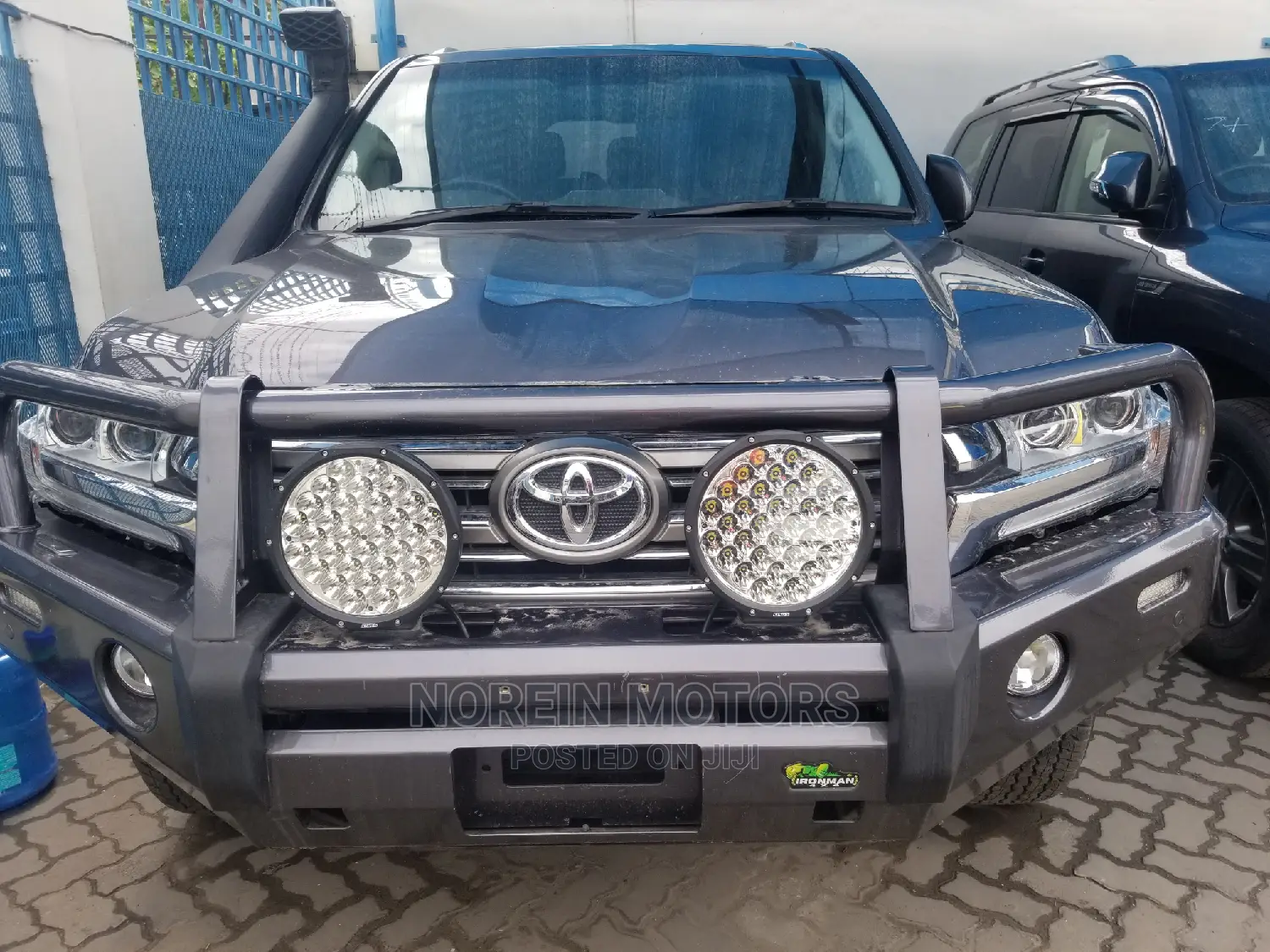 Toyota Land Cruiser 2017