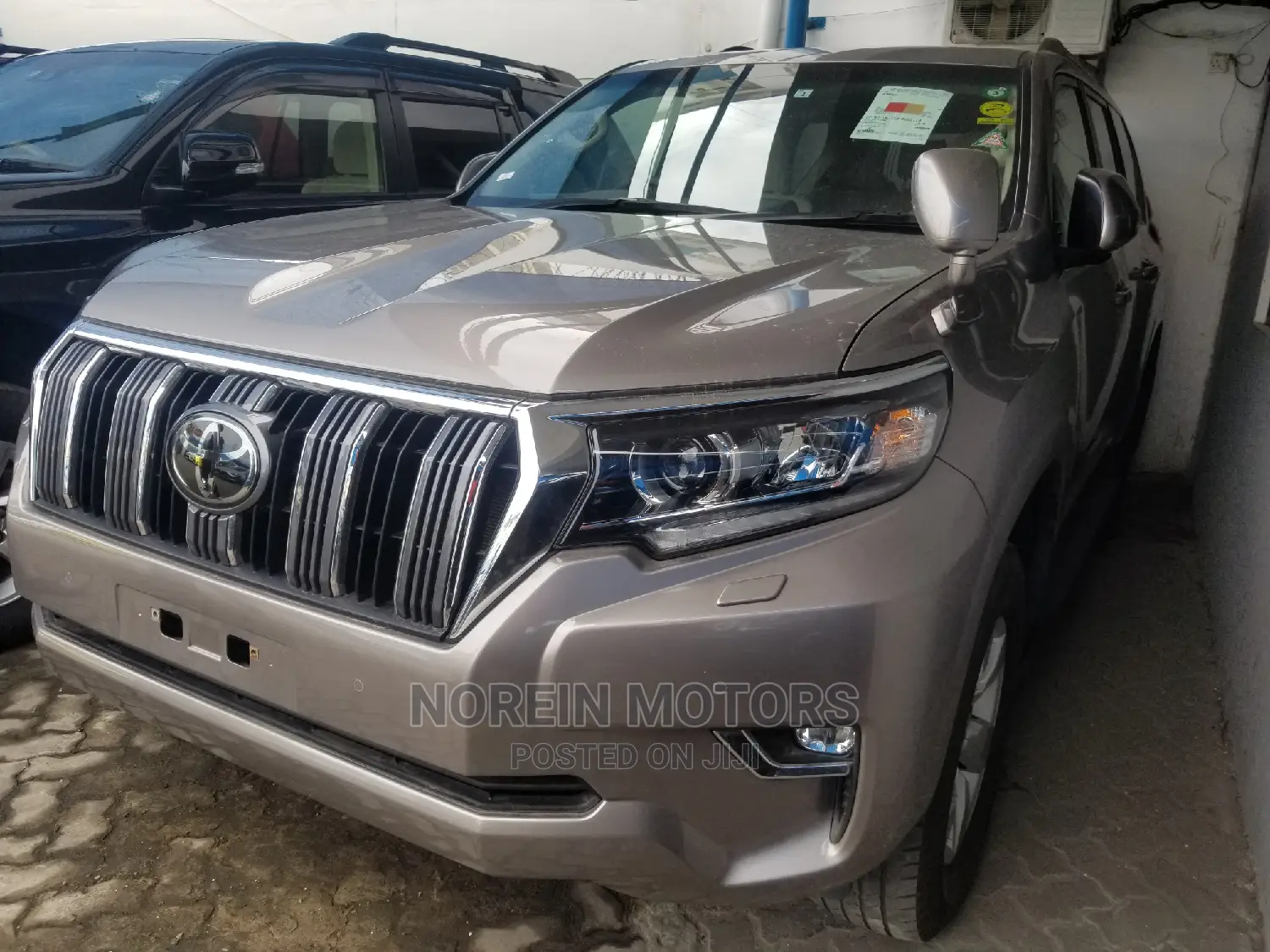 Toyota Land Cruiser Prado 2019 Gray