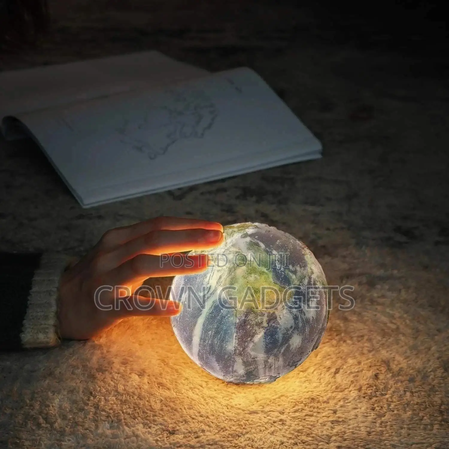 Well Modelled 3D Moon Lamp Light