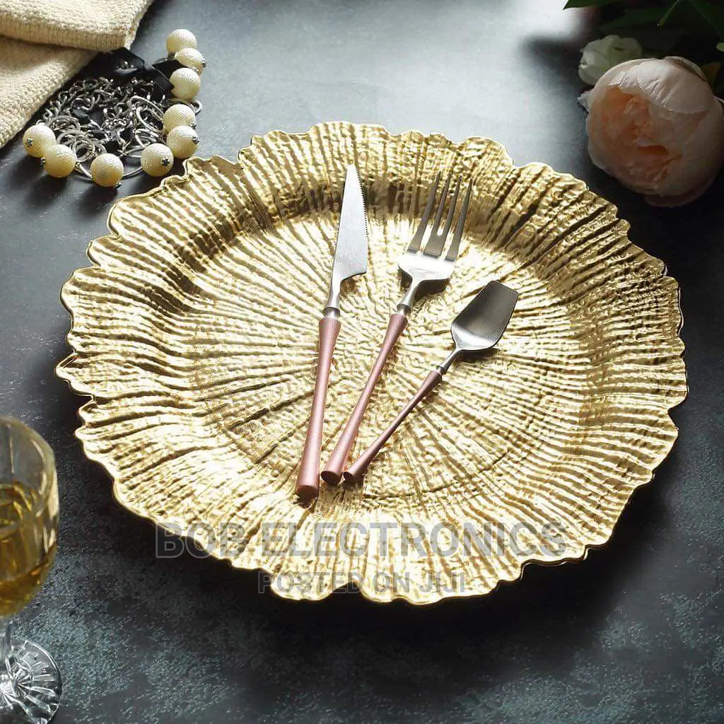 6 Pcs Dining Charger Plates