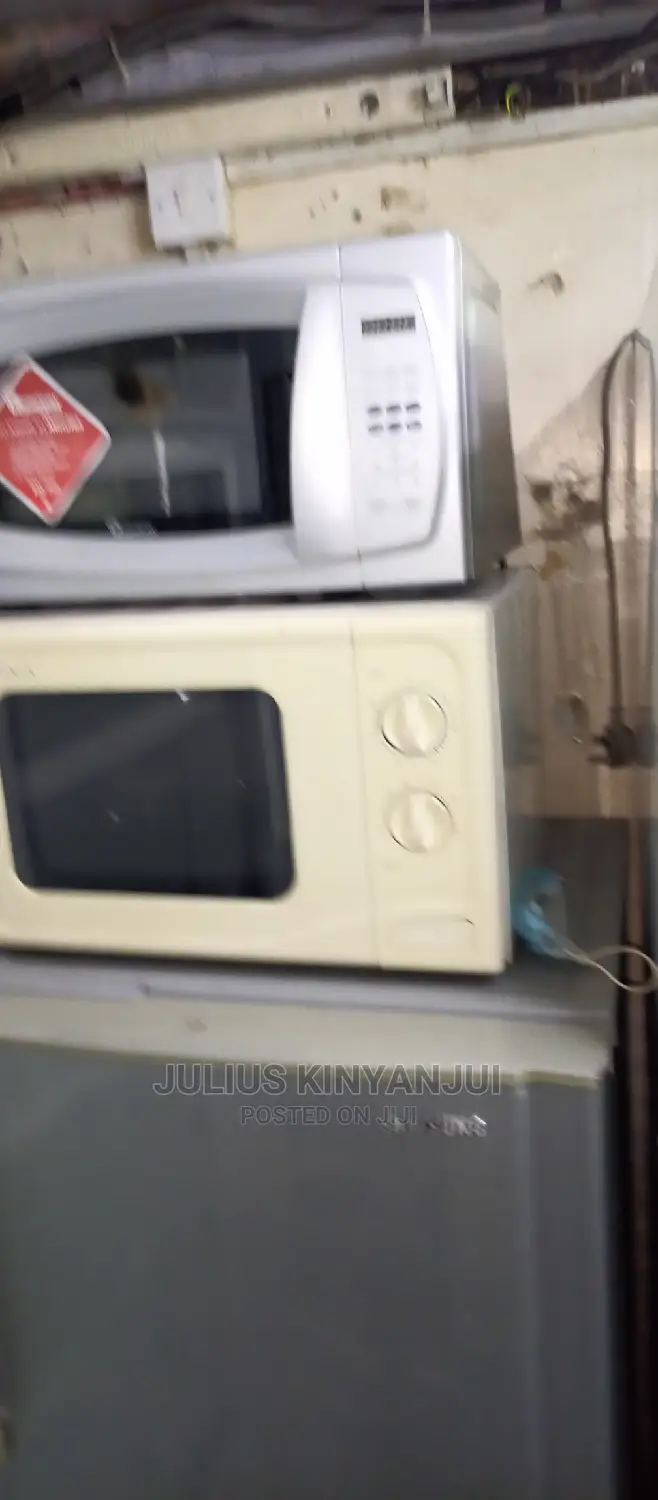 Microwave Oven
