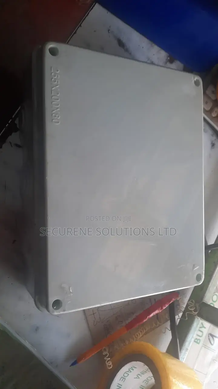 255 X 200 X 80 PVC Weatherproof Adaptor Box